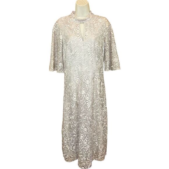 JS COLLECTIONS Angela Keyhole Midi Cocktail in Champagne NWT Size 8 - Picture 3 of 6